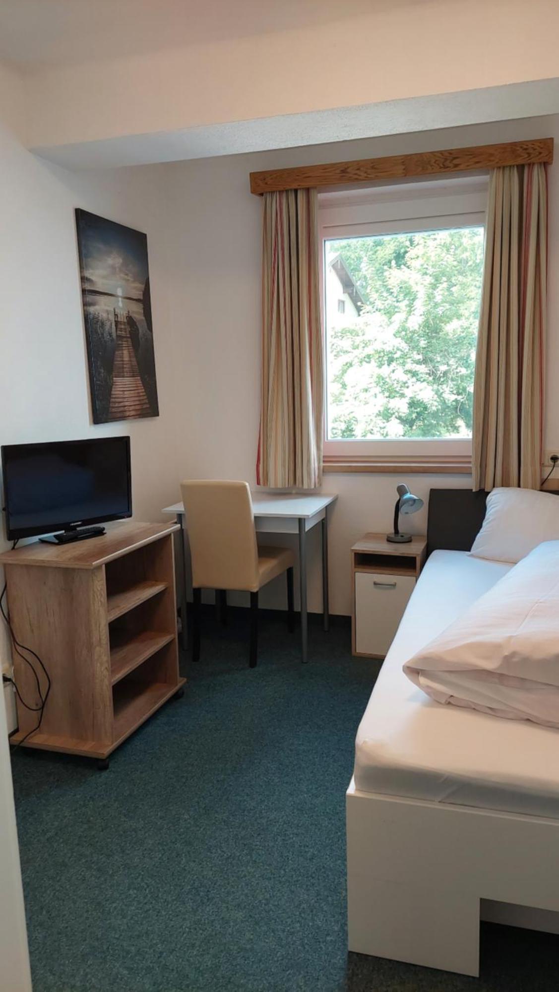 Hotel Seerose Wolfgangsee Sankt Wolfgang im Salzkammergut Room photo